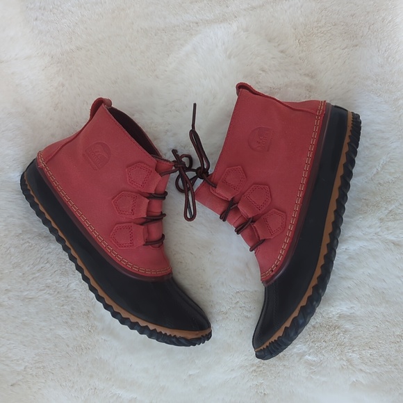 🌿SOREL BOOTIES🌿 - Picture 2 of 10